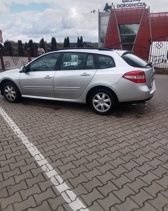 Renault Laguna cena 16900 przebieg: 256646, rok produkcji 2010 z Łódź małe 79